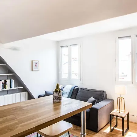 Apartment Beautiful & Bright Studio In The Heart Of Paris *