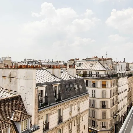 Beautiful & Bright Studio In The Heart Of Paris Apartment *