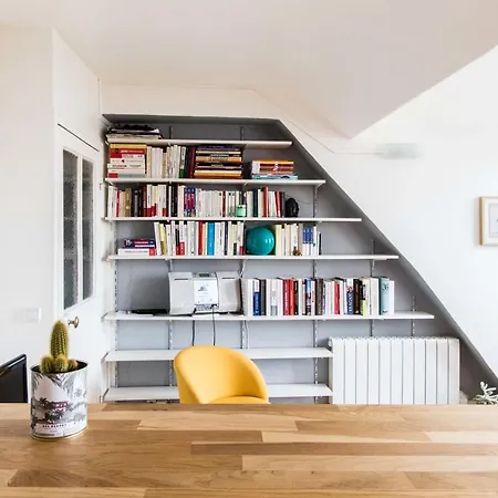 Beautiful & Bright Studio In The Heart Of Paris Apartment Paris